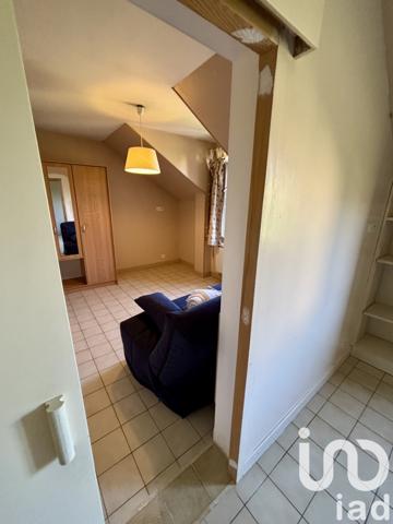 House for sale 12 rooms 245 m² Montholon