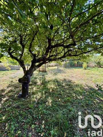 House for sale 12 rooms 245 m² Montholon