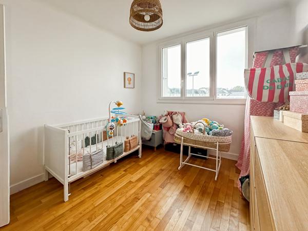 VANNES - HYPER CENTRE