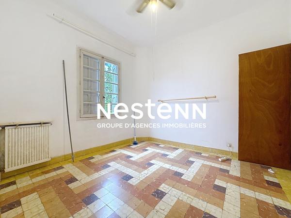 Maison Perpignan 4 pièces 70.12 m2, 3 faces à garage et jardin.