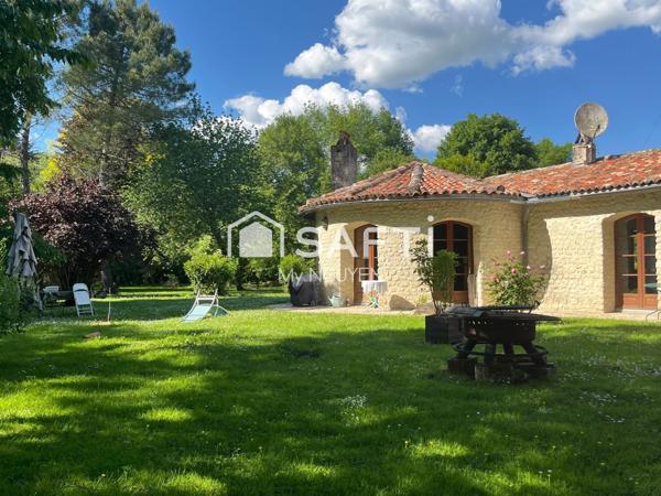 Maison en pierre avec moulin à eau, gîte indépendant, proche Barbezieux