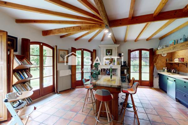 Maison en pierre avec moulin à eau, gîte indépendant, proche Barbezieux