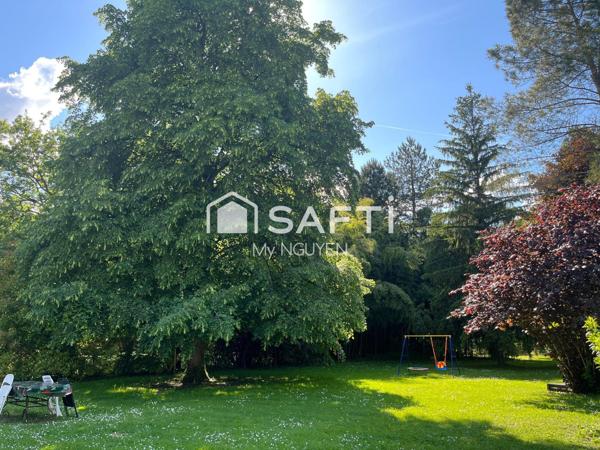 Maison en pierre avec moulin à eau, gîte indépendant, proche Barbezieux