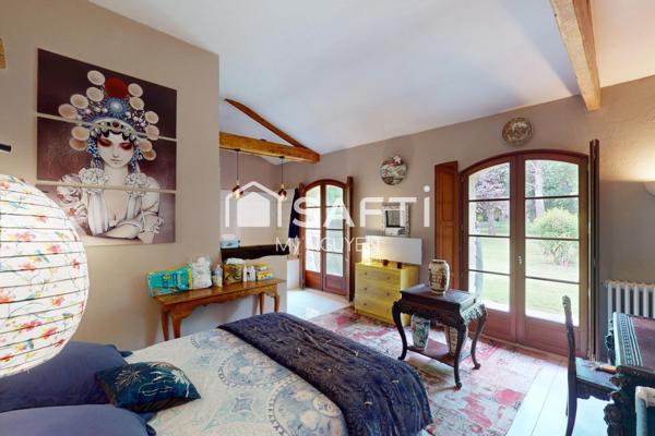 Maison en pierre avec moulin à eau, gîte indépendant, proche Barbezieux