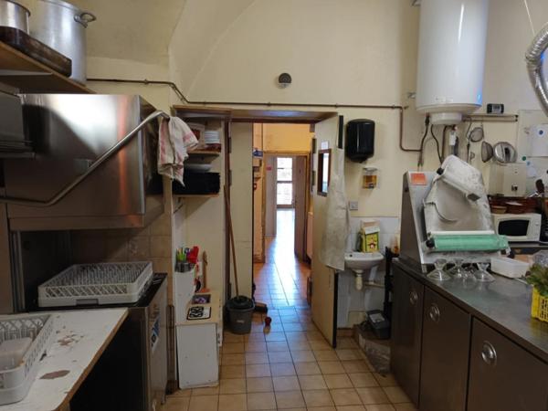 ALZON (30) À VENDRE – Fonds de commerce Hôtel – Restaurant – Bar
