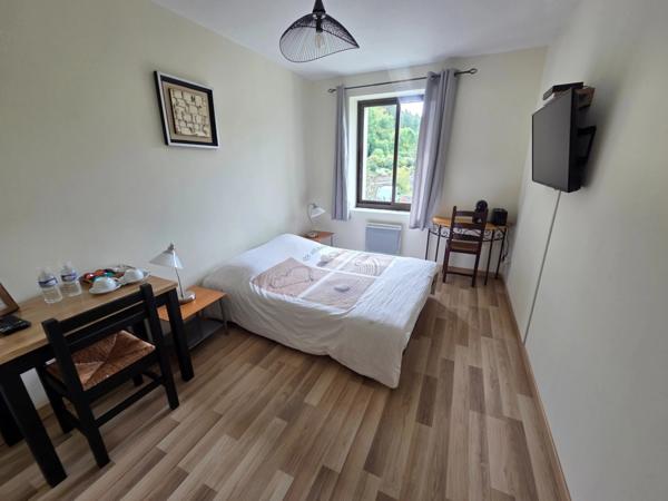 ALZON (30) À VENDRE – Fonds de commerce Hôtel – Restaurant – Bar