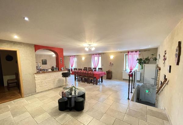 MAISON FAMILIALE 200M2 AVEC 4 CHAMBRES ET ACCES HANDICAPES