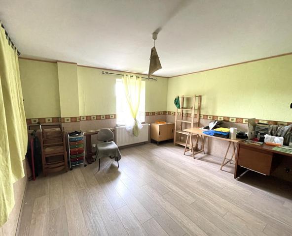 MAISON FAMILIALE 200M2 AVEC 4 CHAMBRES ET ACCES HANDICAPES