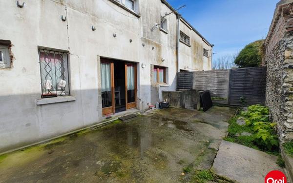 Maison à vendre    6 pièces • 161 m2 Guise