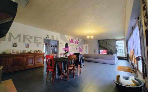 Maison à vendre    6 pièces • 161 m2 Guise