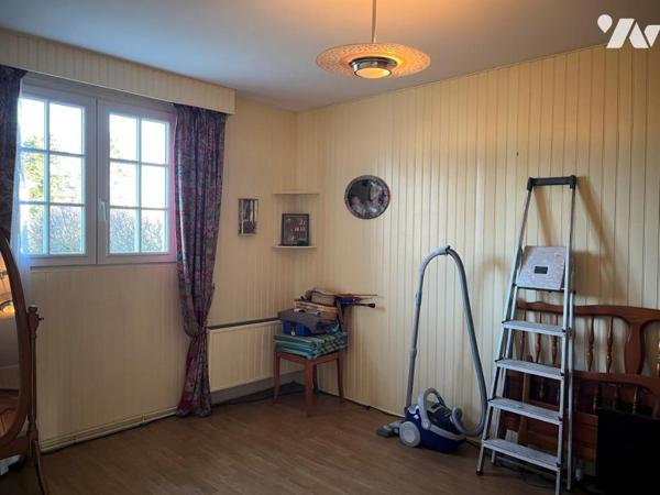 VENTE MAISON Type V PLEIN PIEDS JUMELEE PAR LE GARAGE