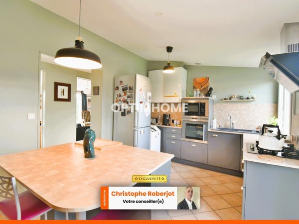 Lumineuse Maison de Plain Pied de 6 pièces à Saint Rémy