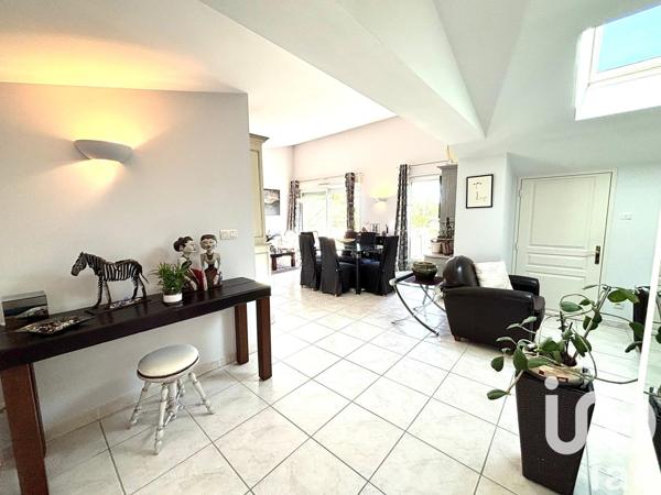 Appartement à vendre 3 pièces 107 m² Villeneuve-lès-Avignon