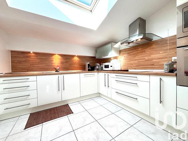 Appartement à vendre 3 pièces 107 m² Villeneuve-lès-Avignon