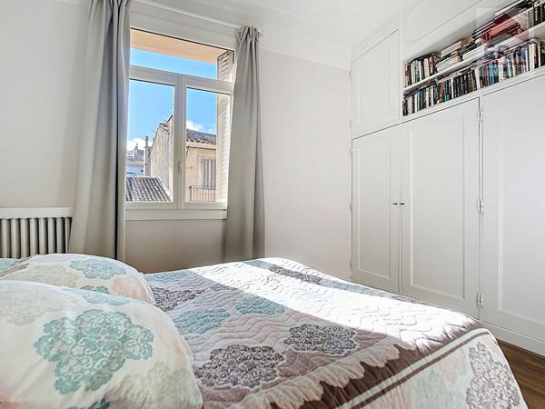 MARSEILLE 7EME - APPARTEMENT T4/5 - CHARME DES ANNÉES 30 & LUMINOSITÉ - QUARTIER ST LAMBERT-ENDOUME