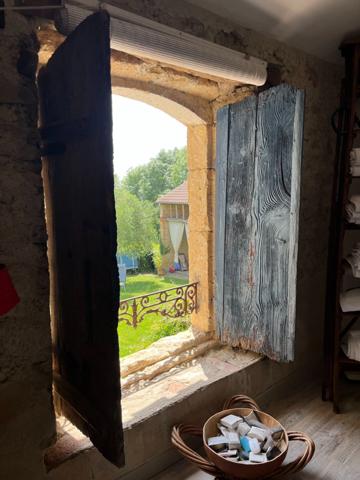 PLAISANCE DU GERS 10 min: ELEGANTE MAISON DE CARACTERE, restaurée par architecte, 320m2, 4700m2 en partie clos