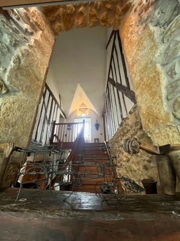 PLAISANCE DU GERS 10 min: ELEGANTE MAISON DE CARACTERE, restaurée par architecte, 320m2, 4700m2 en partie clos