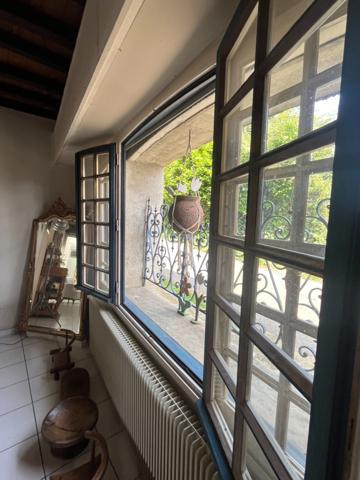 PLAISANCE DU GERS 10 min: ELEGANTE MAISON DE CARACTERE, restaurée par architecte, 320m2, 4700m2 en partie clos