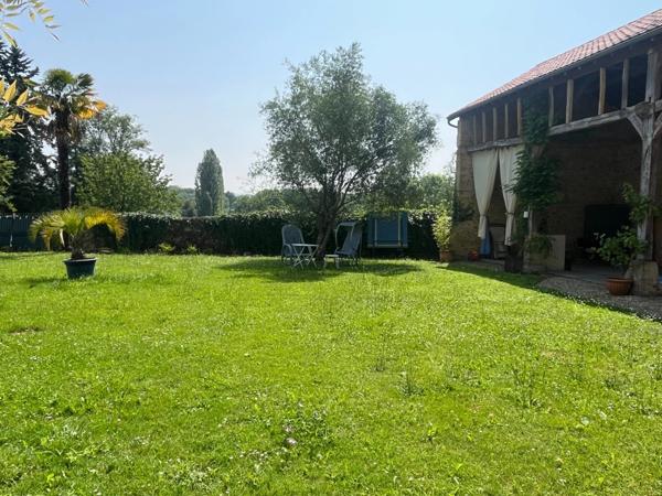 PLAISANCE DU GERS 10 min: ELEGANTE MAISON DE CARACTERE, restaurée par architecte, 320m2, 4700m2 en partie clos