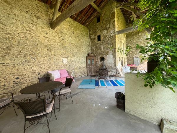 PLAISANCE DU GERS 10 min: ELEGANTE MAISON DE CARACTERE, restaurée par architecte, 320m2, 4700m2 en partie clos