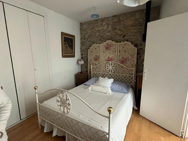 PLAISANCE DU GERS 10 min: ELEGANTE MAISON DE CARACTERE, restaurée par architecte, 320m2, 4700m2 en partie clos