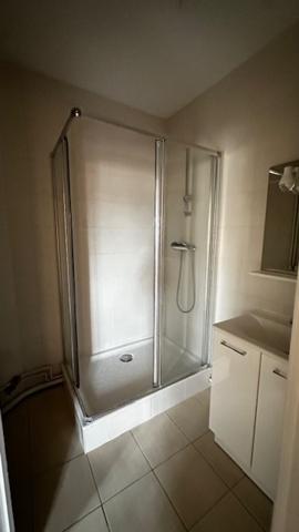 Appartement
                                                                                                                                                                                                                                                                                                                        5 pièce(s)                                                                                                                                                                                                          3 chambre(s)                                                                                                                                                                                                          121  m²