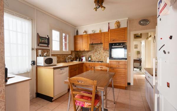 Maison à vendre    5 pièces •  Saint-Pierre-du-Mont