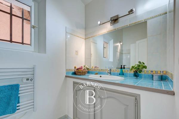 Meyrargues, Maison 4 Chambres -  224 m² à vendre