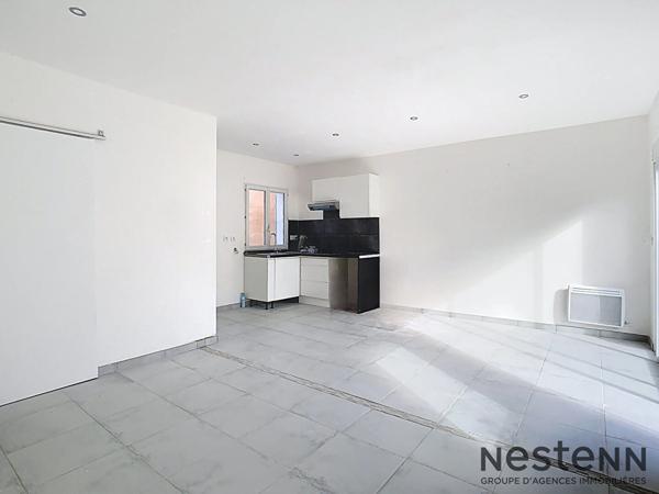 Maison Trets T3 avec jardinet et place de parking