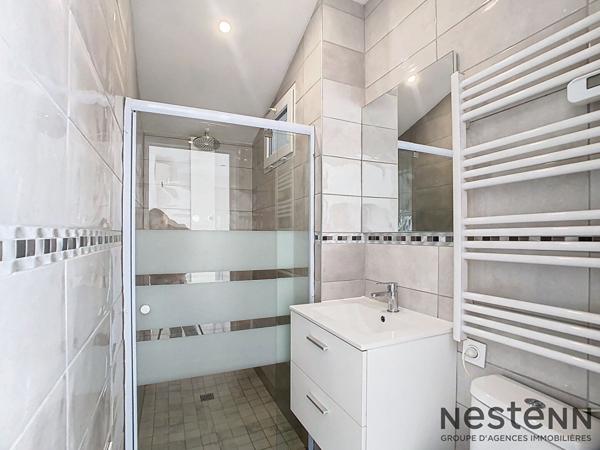 Maison Trets T3 avec jardinet et place de parking