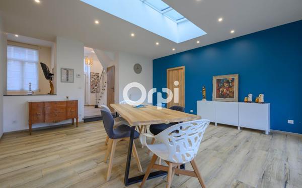 Maison à vendre    7 pièces • 180 m2 Douai