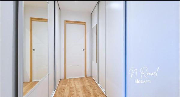 Contemporaine de 141m2, 4 chambres, parcelle 475m2