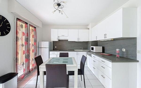 Appartement à louer    2 pièces •  Anglet