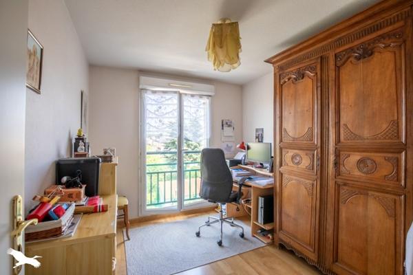Appartement à vendre 179 655 € Mantes-la-Ville 4 p 64 m² DPE C