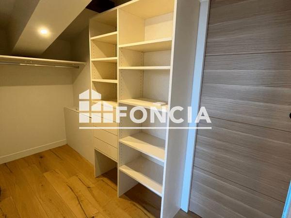 Location Maison 8 pièces 348.1 m² - 486 route d?Hermance Chens Sur Léman 74140