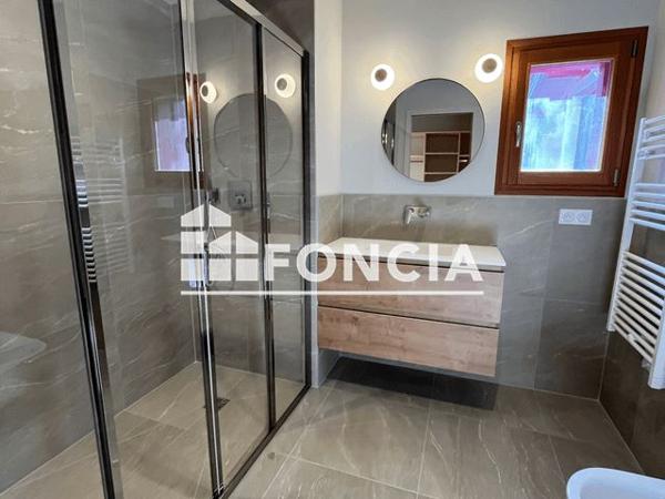 Location Maison 8 pièces 348.1 m² - 486 route d?Hermance Chens Sur Léman 74140