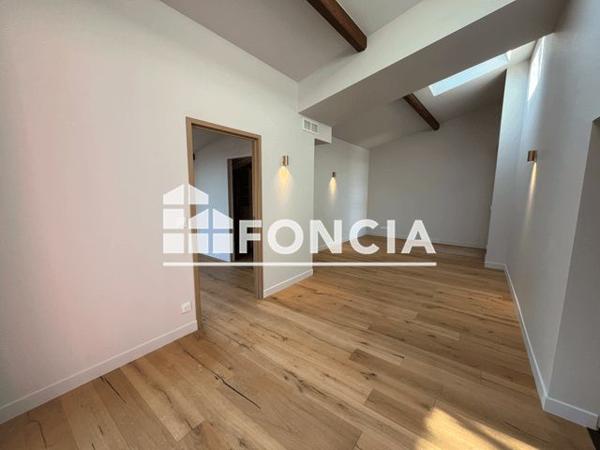 Location Maison 8 pièces 348.1 m² - 486 route d?Hermance Chens Sur Léman 74140