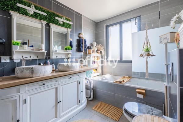 Maison 5 pièces - 125 m² Bien prestige