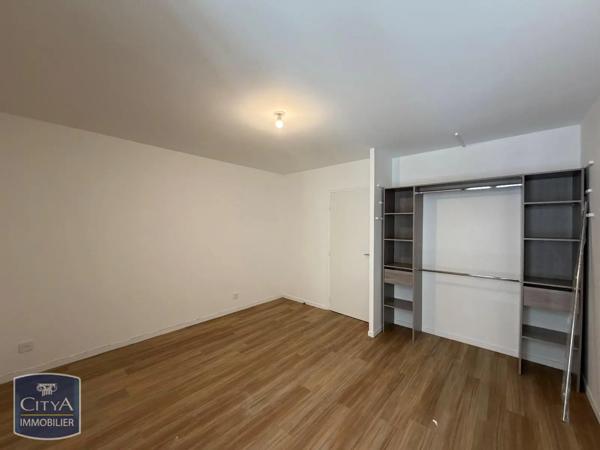Appartement à louer 2 pièces 69m² Grenoble (38000)