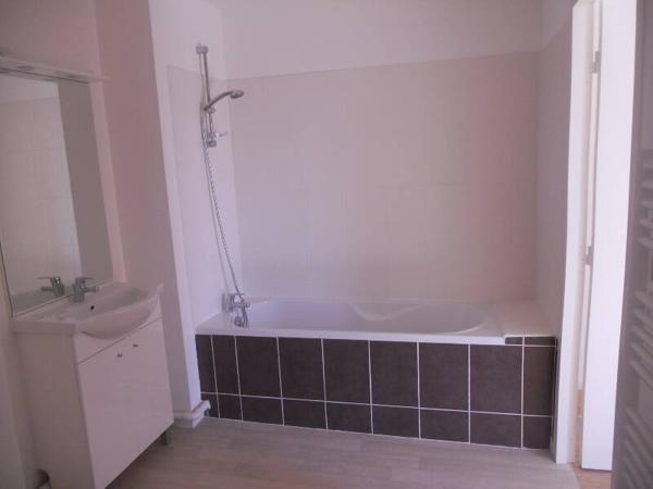 Appartement 2 pièces                                        - 44100 Nantes - Croix Bonneau-Bourderies Réf : 11950