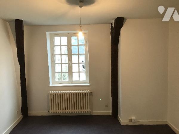 À VENDRE 37000 TOURS– Appartement T2 en hyper-centre
