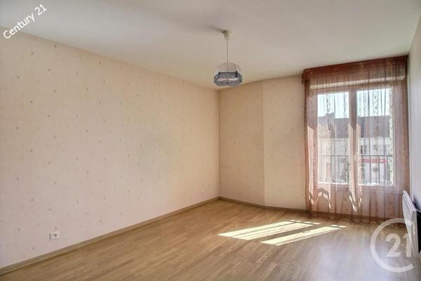 Appartement F4 à vendre  4 pièces - 103,47 m2 CHATEAU THIERRY - 02