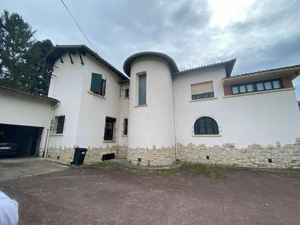 Maison à vendre    6 pièces •  L'Union