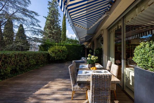 Magnifique appartement dans une résidence recherchée