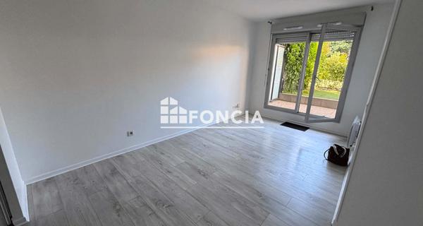 Location Appartement 2 pièces 38.24 m² - Mantes-la-jolie 78200