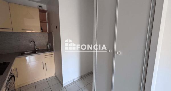 Location Appartement 2 pièces 38.24 m² - Mantes-la-jolie 78200