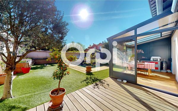 Maison à vendre    4 pièces • 120 m2 Bron