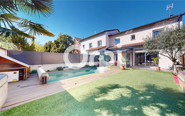 Maison à vendre    4 pièces • 120 m2 Bron