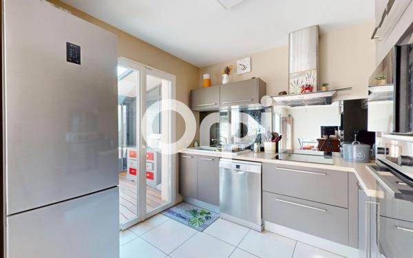 Maison à vendre    4 pièces • 120 m2 Bron