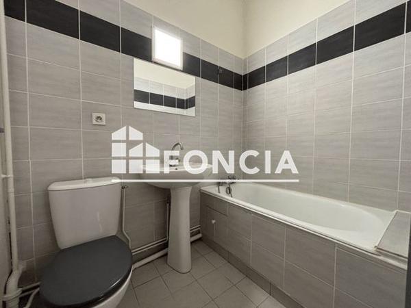 Location Appartement 2 pièces 25.56 m² - 4 RUE PASSET Lyon 69007